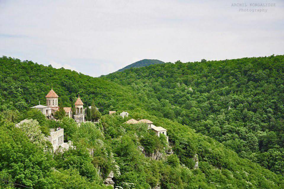 Hotel Kutaisi Globus Dış mekan fotoğraf