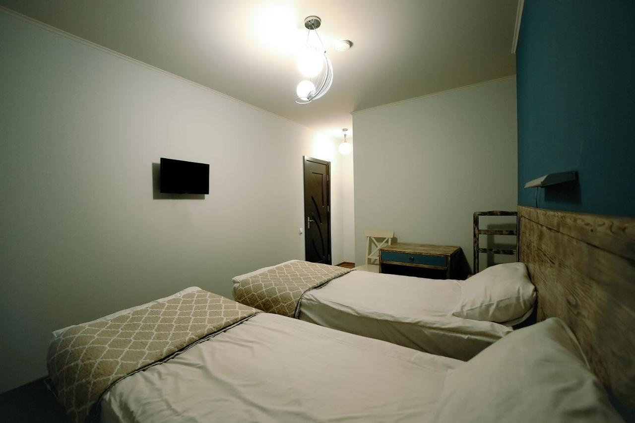 Hotel Kutaisi Globus Dış mekan fotoğraf