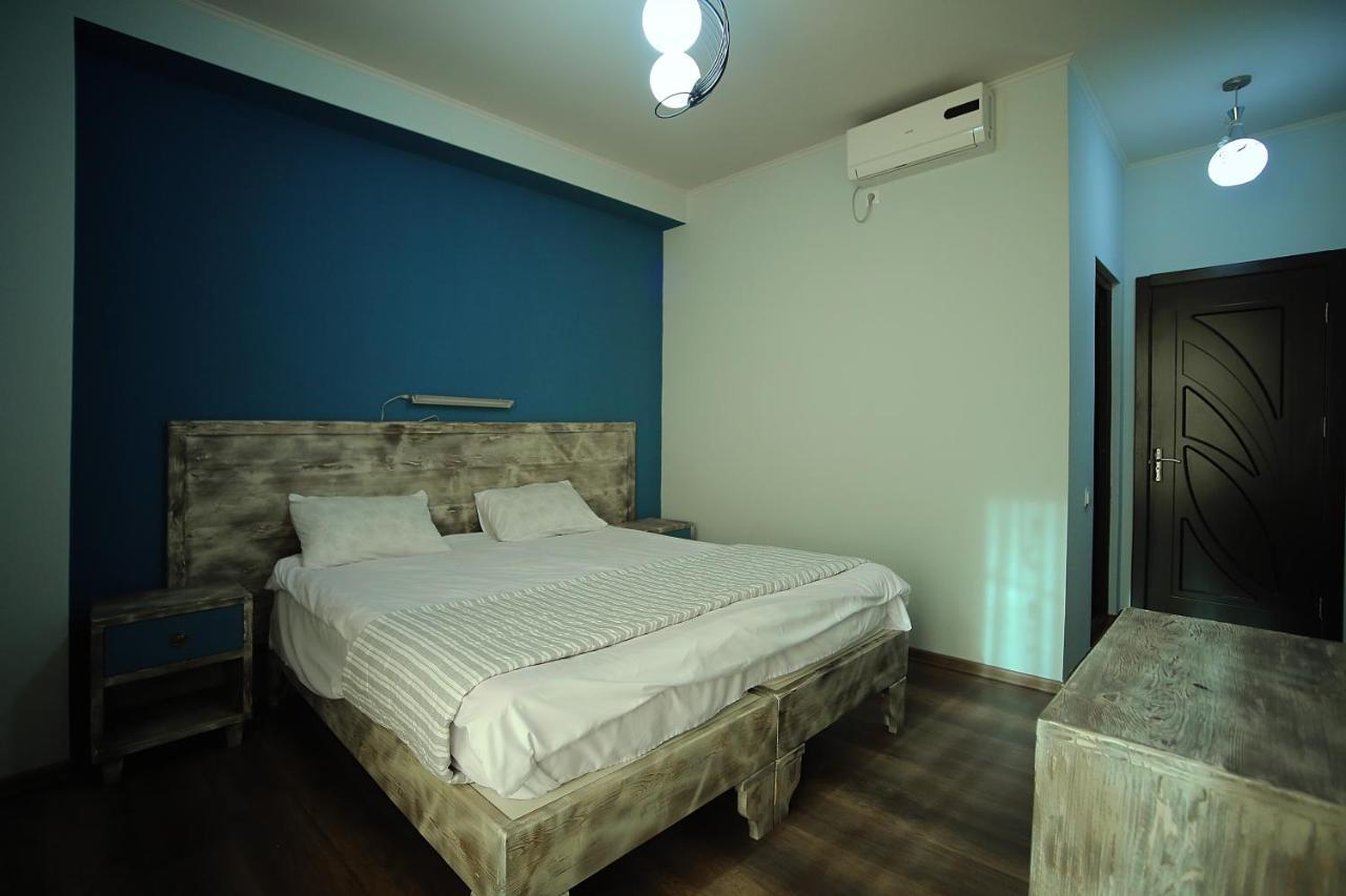 Hotel Kutaisi Globus Dış mekan fotoğraf